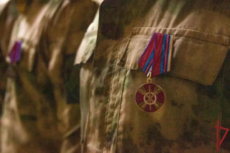Генерал-полковник Юрий Яшин совершил рабочую поездку в зону проведения специальной военной операции