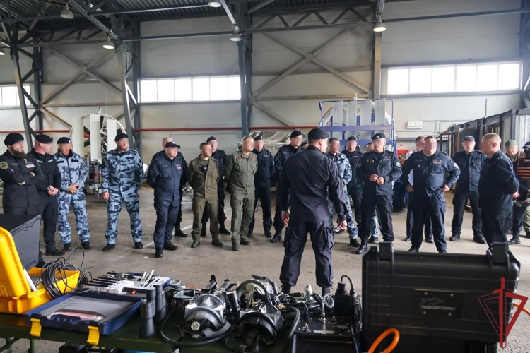 В Санкт-Петербурге состоялся учебно-методический сбор с командирами ОМОН (на транспорте) территориальных органов Росгвардии (видео)