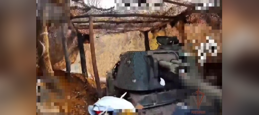 Бойцы «стальной» бригады Росгвардии уничтожили самоходку ВСУ на оборудованной огневой позиции в лесном массиве (видео)
