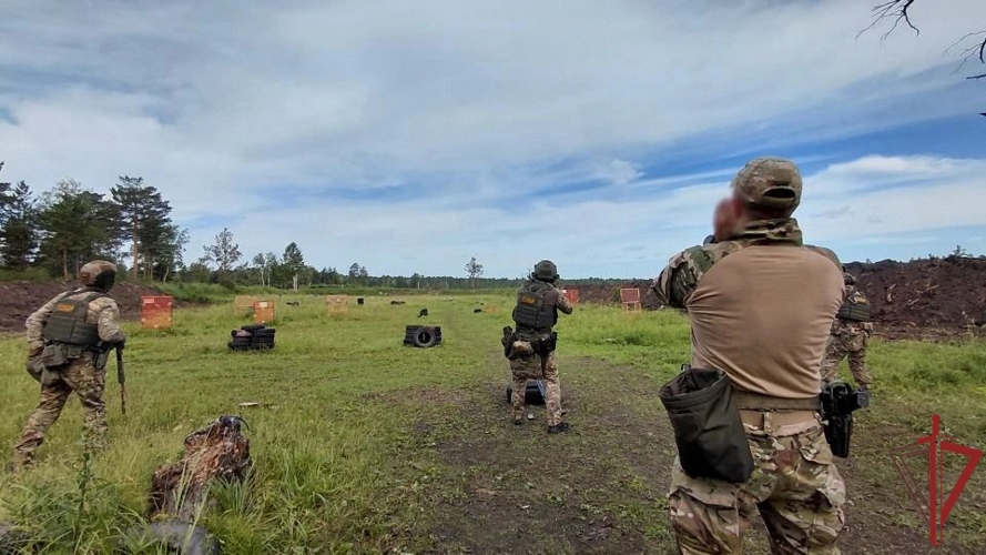 Делегация представителей спецназа Министерства внутренних дел Республики Беларусь посетила Красноярск для обмена опытом