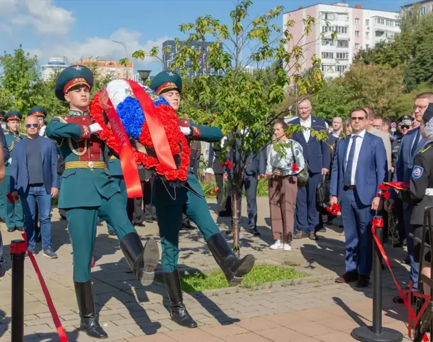 Росгвардия приняла участие в открытии аллеи «Героев Отечества» в парке 70-летия Победы в Москве