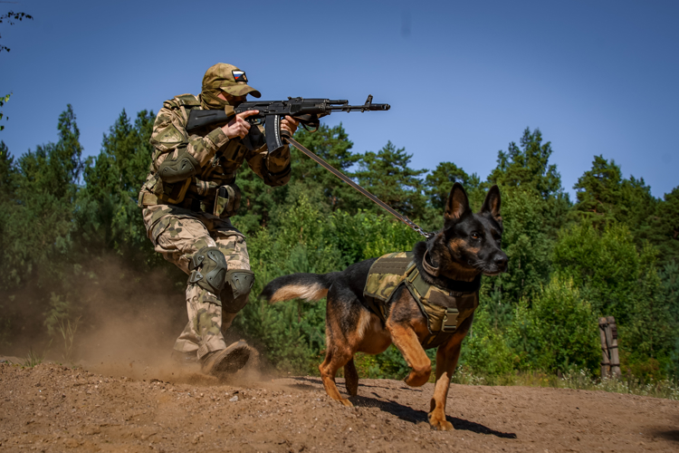 Вдвоем до конца. Фотоальбом