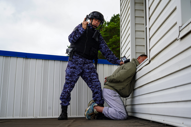«Тревога» – сигнал к действию. Фотоальбом