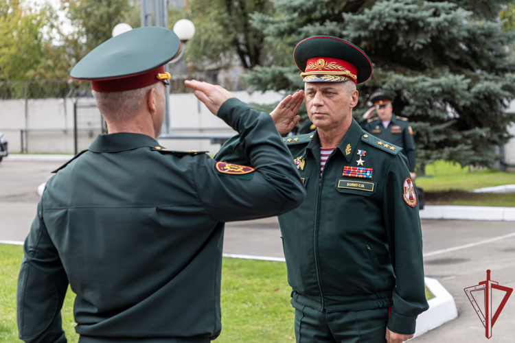 Начальник Главного штаба Росгвардии Герой России генерал-полковник Сергей Бойко принял участие в открытии гранитных стел воинам-инженерам в ЦИТО Росгвардии (видео)