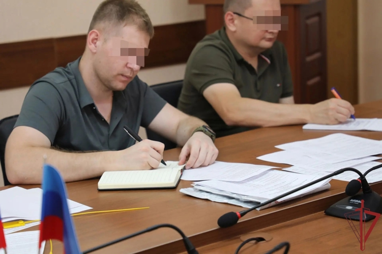 В ЛНР росгвардейцы приняли участие в семинаре, посвященном предстоящим выборам