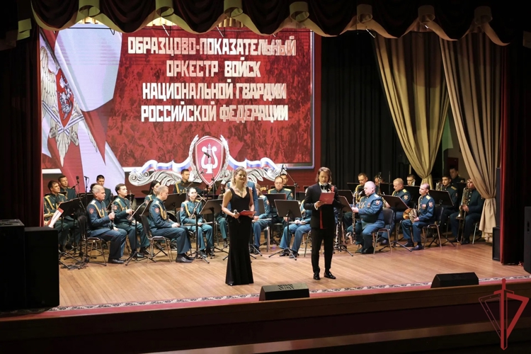 Отличившимся росгвардейцам вручили государственные награды в честь 60-летия со дня образования специальных моторизованных воинских частей (ВИДЕО)