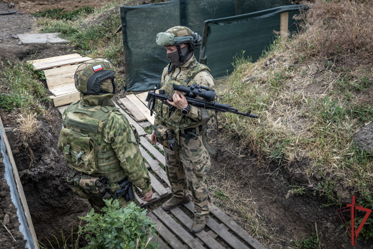 Военные психологи делятся опытом психологического сопровождения в рамках выполнения росгвардейцами боевых задач в зоне СВО (видео)