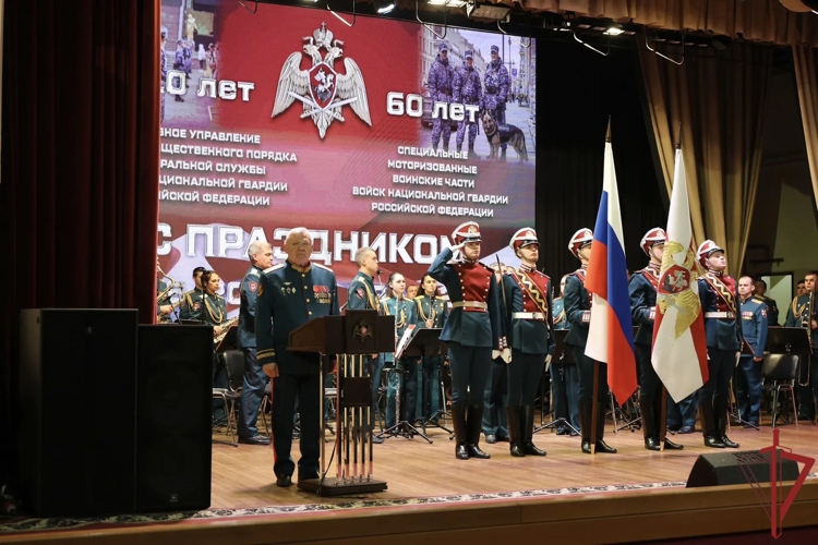 Отличившимся росгвардейцам вручили государственные награды в честь 60-летия со дня образования специальных моторизованных воинских частей (ВИДЕО)