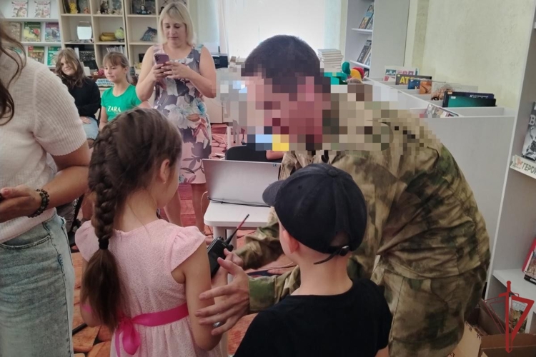 Росгвардейцы провели уроки мужества для детей Херсонской и Запорожской областей