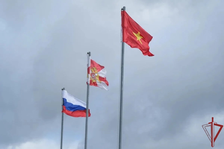 Делегация Социалистической Республики Вьетнам посетила Уральский округ Росгвардии